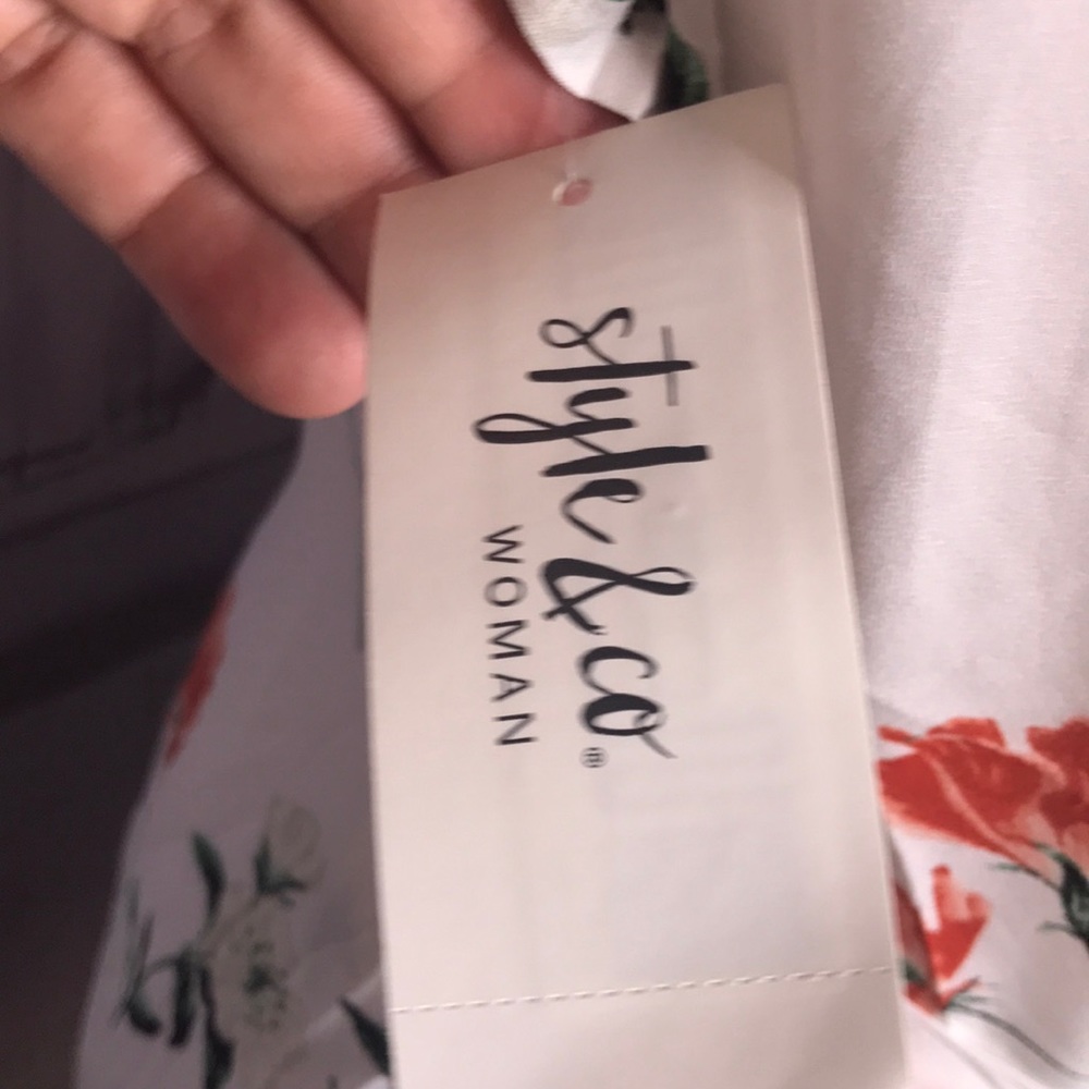 New Style & Co size 1X 2X Spring Floral Top dre 👗 - Picture 6 of 6